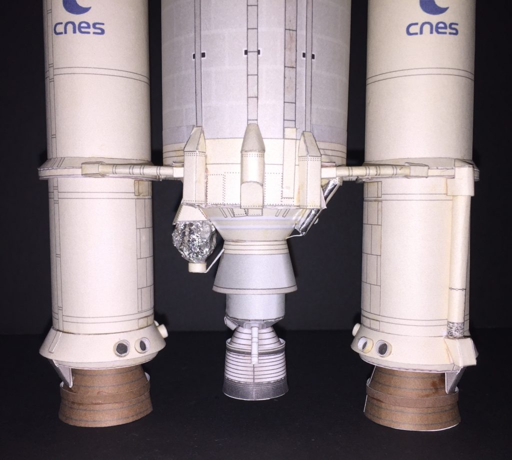 EUROPE - AXM Paper Space Scale Models.com | Ariane 5 ECA VA241