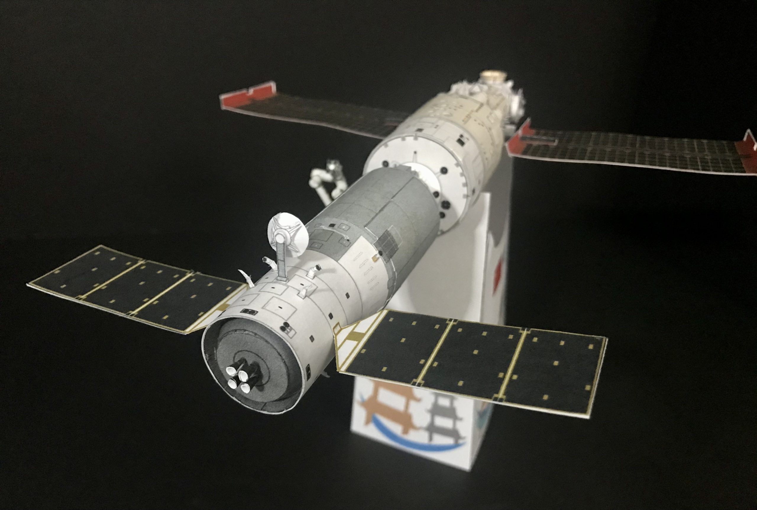 1/150 Chinese Space station MODEL 